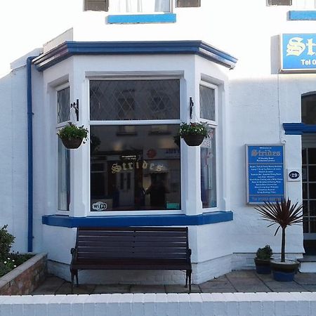 Strides Hotel Blackpool Bagian luar foto