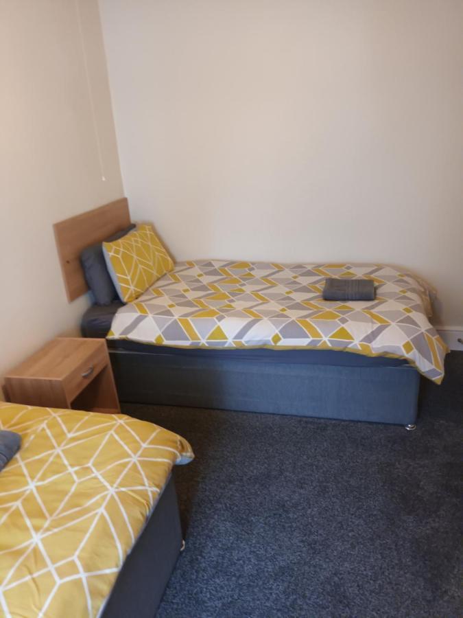 Strides Hotel Blackpool Bagian luar foto