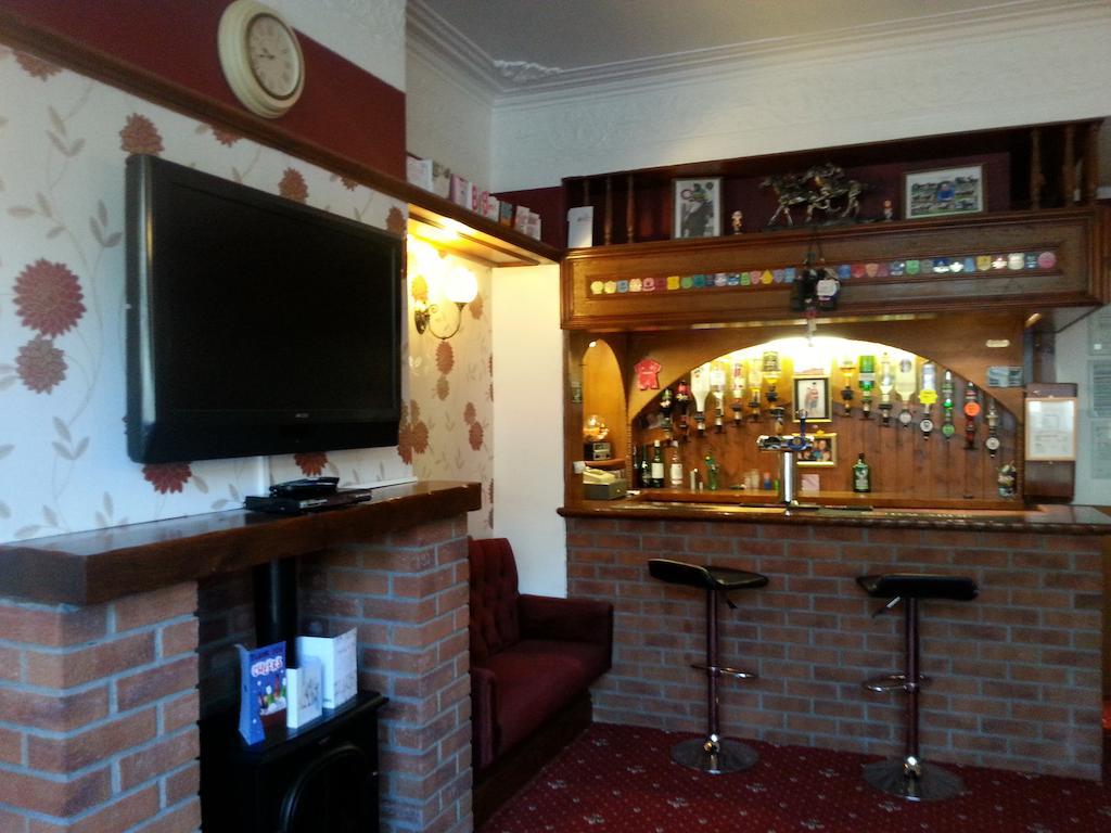 Strides Hotel Blackpool Bagian luar foto