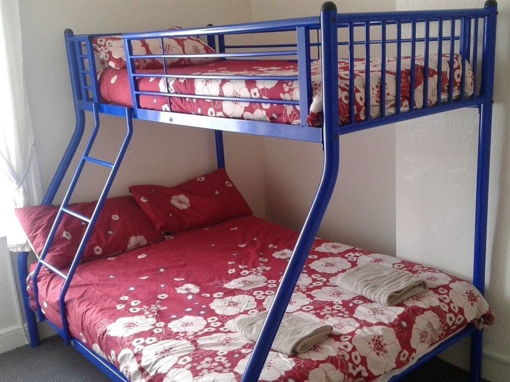 Strides Hotel Blackpool Bagian luar foto